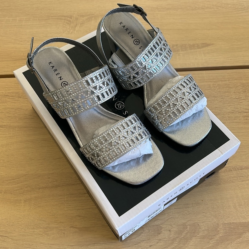 NIB Karen Scott Desiah Pewter Slingback - Picture 3 of 8